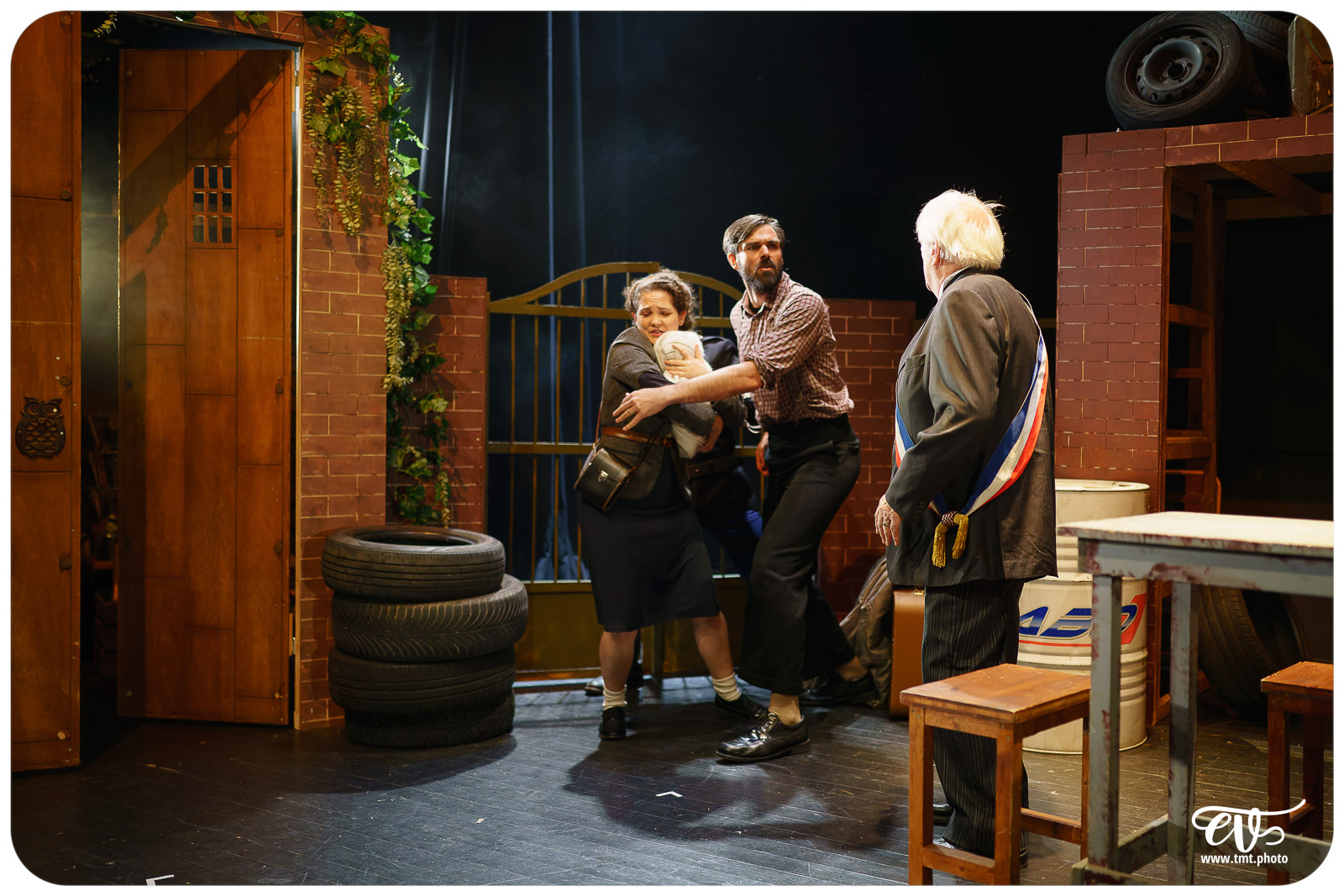 LES VISIONS DE SIMONE MACHARD (CIE LA CLAQUE)